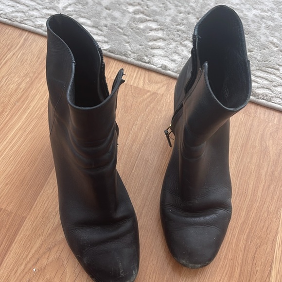Tory Burch ankle boots - Picture 4 of 5